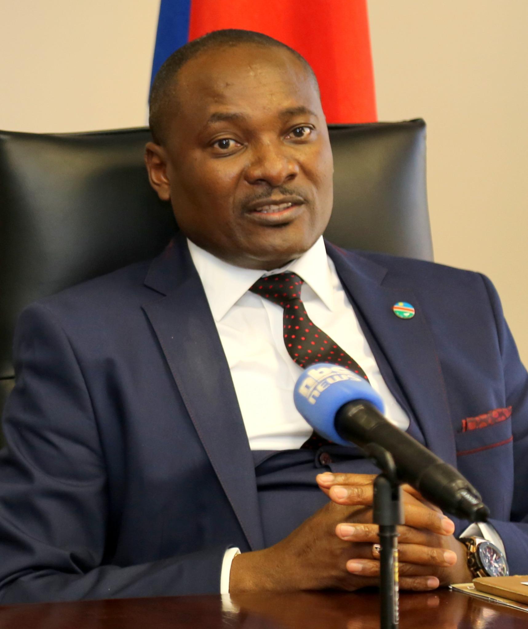 Shifeta Penomwenyo Pohamba (Hon)